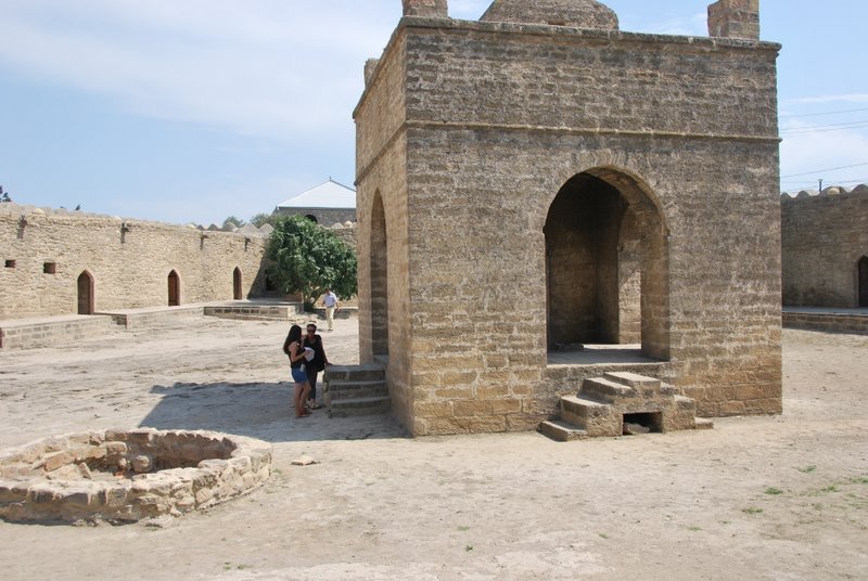 Azerbaijan-Baku/AatashgahDSC_1194.JPG Azerbaijan-Baku/AatashgahDSC_1194.JPG