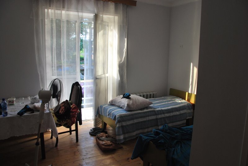 Azerbaijan-Lankaran/LankaronHotelRoomDSC_0040.JPG