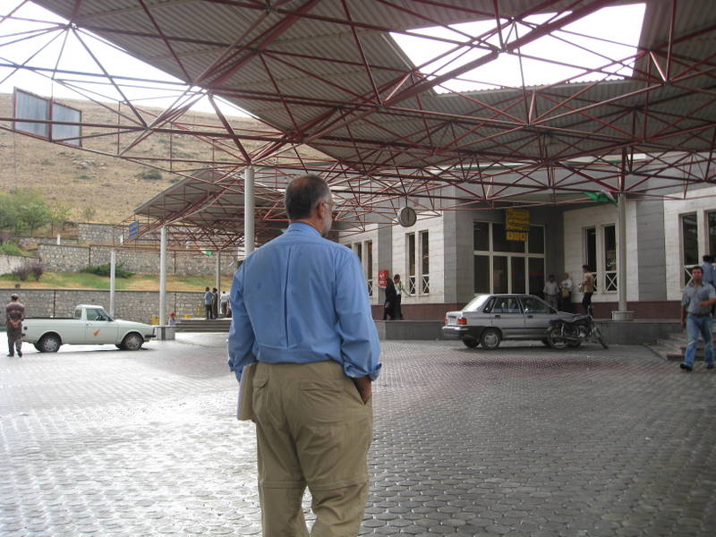 Iran-TurkeyBorder/IR_TRK_Brdr_Bldg_IMG_2467.JPG Iran-TurkeyBorder/IR_TRK_Brdr_Bldg_IMG_2467.JPG