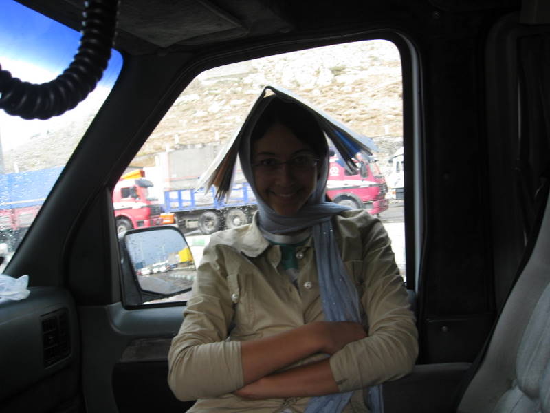 Iran-TurkeyBorder/IR_TRK_Brdr_LTWaiting_IMG_2471.JPG