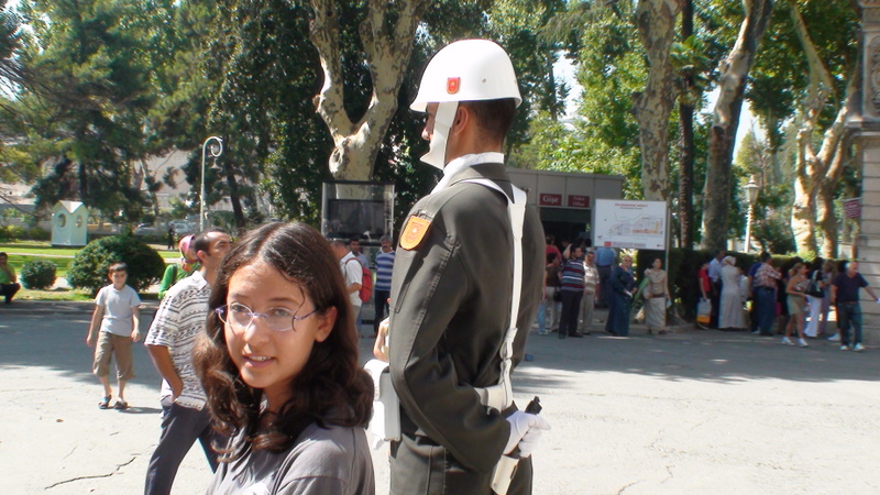 Turkey_RT_Istanbul_DBPalace/TR_IST_DB_LtGrd1_DSC00470.JPG Turkey_RT_Istanbul_DBPalace/TR_IST_DB_LtGrd1_DSC00470.JPG
