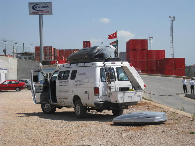Turkey_RT_Istanbul_Port/TR_IST_PRT_caratGate_IMG_2506.JPG Turkey_RT_Istanbul_Port/TR_IST_PRT_caratGate_IMG_2506.JPG
